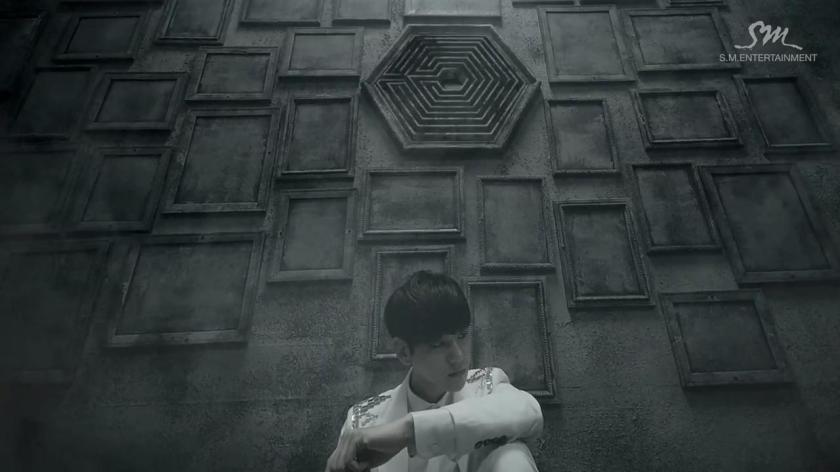 EXO-K_중독(Overdose)_Music Video.mp4_snapshot_00.29 baekhyun
